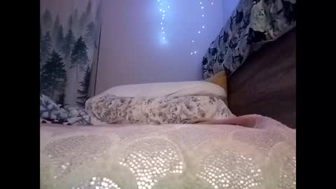 Snapshot of swollenclitneedsdad chatting on 11-14-25, 06:01 swollenclitneedsdad online show from 11-14-25, 06:01