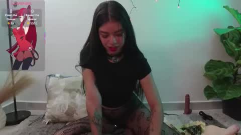 Helen  online show from 09-30-25, 07:19