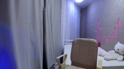 Snapshot of swweetangel chatting on 01-05-25, 01:03 Ana online show from 01-05-25, 01:03