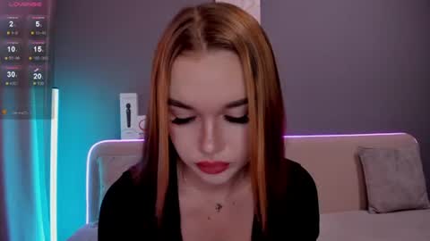 Snapshot of swweetangel chatting on 09-25-25, 02:26 Ana online show from 09-25-25, 02:26