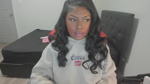 Snapshot of sxamleuy chatting on 07-13-26, 01:41 sxamleuy online show from 07-13-26, 01:41