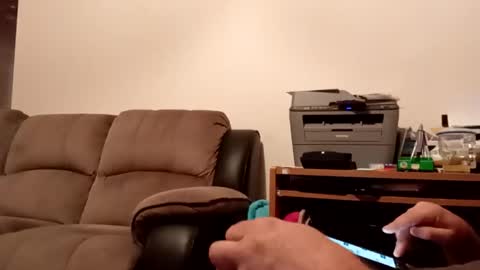 Snapshot of sykotc123292960 chatting on 10-18-25, 05:57 sykotc123292960 online show from 10-18-25, 05:57