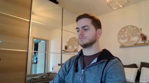 syl092 online show from 01-11-25, 02:36