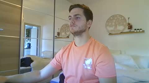 syl092 online show from 11-08-25, 10:37