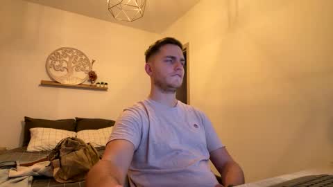 syl092 online show from 02-11-26, 05:07