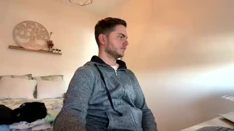 syl092 online show from 03-09-26, 01:15