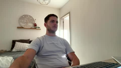 syl092 online show from 04-14-26, 05:19