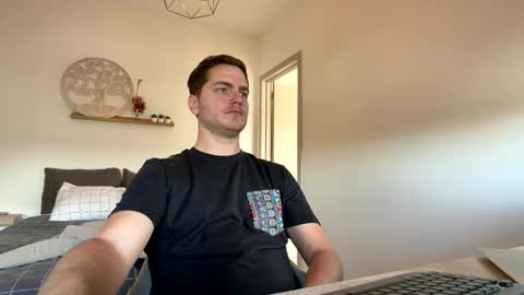 Snapshot of syl092 chatting on 04-26-26, 02:26 syl092 online show from 04-26-26, 02:26