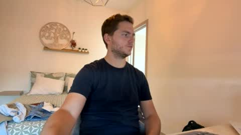 Snapshot of syl092 chatting on 07-15-26, 12:54 syl092 online show from 07-15-26, 12:54