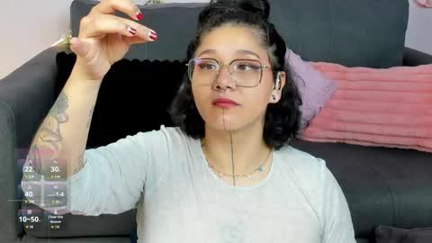 Snapshot of sylvara_bx chatting on 06-03-26, 11:57 online show from 06-03-26, 11:57