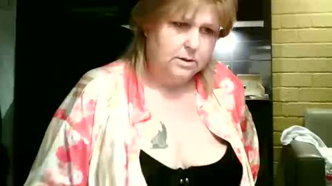 Sylviastar47 online show from 03-12-26, 09:10
