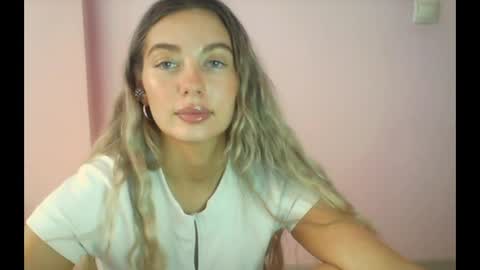 Snapshot of syrami chatting on 06-27-26, 12:22 syrami online show from 06-27-26, 12:22