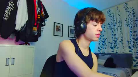 TONER online show from 09-10-25, 02:22