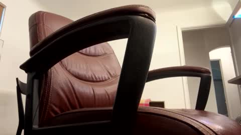 tRex online show from 11-03-25, 11:15