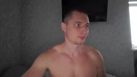 Den online show from 09-18-25, 06:26