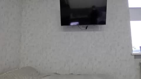 Den online show from 11-06-25, 06:58