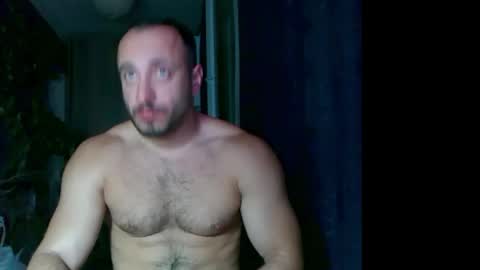 Huracane online show from 09-22-25, 05:04