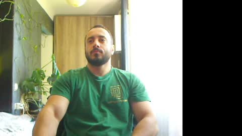 Snapshot of t_huracane chatting on 05-14-26, 05:03 Huracane online show from 05-14-26, 05:03