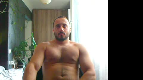 Snapshot of t_huracane chatting on 05-25-26, 03:29 Huracane online show from 05-25-26, 03:29