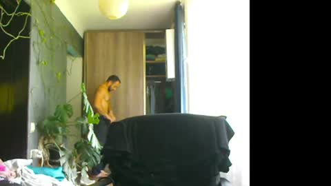 Snapshot of t_huracane chatting on 06-10-26, 07:07 Huracane online show from 06-10-26, 07:07