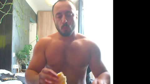 Snapshot of t_huracane chatting on 06-27-26, 03:50 Huracane online show from 06-27-26, 03:50