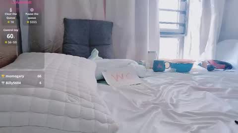 Snapshot of t_taotao chatting on 09-28-25, 07:14 t_taotao online show from 09-28-25, 07:14