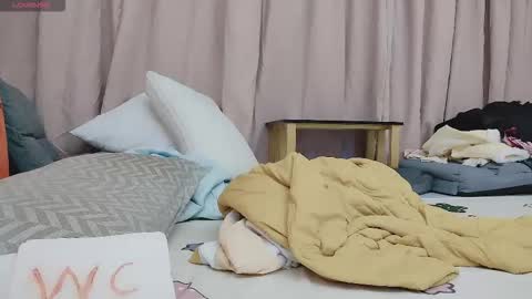 Snapshot of t_taotao chatting on 11-10-25, 07:51 t_taotao online show from 11-10-25, 07:51