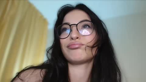 T A A H I R A online show from 02-05-25, 11:39