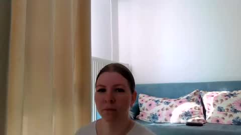Snapshot of taboo_total_sex chatting on 06-24-26, 06:01 Alice online show from 06-24-26, 06:01