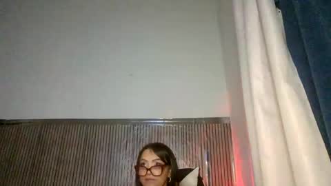 Snapshot of tachi1713 chatting on 05-21-26, 10:11 yameil online show from 05-21-26, 10:11