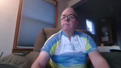 Snapshot of tacrunner66_ chatting on 02-12-25, 01:30 tacrunner66_ online show from 02-12-25, 01:30