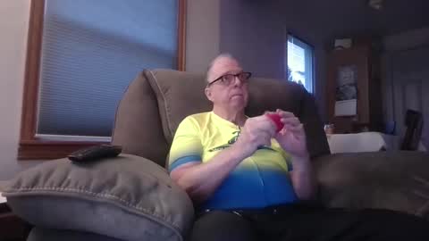 Snapshot of tacrunner66_ chatting on 02-14-25, 01:23 tacrunner66_ online show from 02-14-25, 01:23