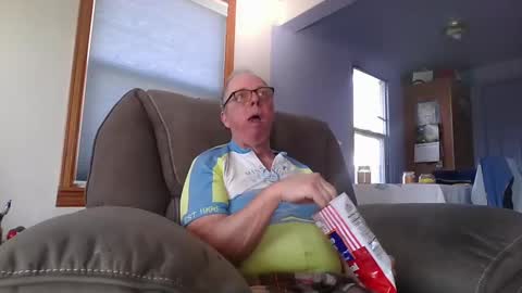 Snapshot of tacrunner66_ chatting on 03-05-25, 10:43 tacrunner66_ online show from 03-05-25, 10:43