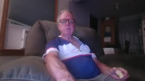 Snapshot of tacrunner66_ chatting on 09-14-25, 05:50 tacrunner66_ online show from 09-14-25, 05:50