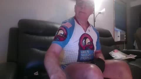 Snapshot of tacrunner66_ chatting on 09-24-25, 01:47 tacrunner66_ online show from 09-24-25, 01:47