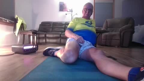 Snapshot of tacrunner66_ chatting on 10-14-25, 01:56 tacrunner66_ online show from 10-14-25, 01:56