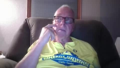 Snapshot of tacrunner66_ chatting on 10-25-25, 02:19 tacrunner66_ online show from 10-25-25, 02:19