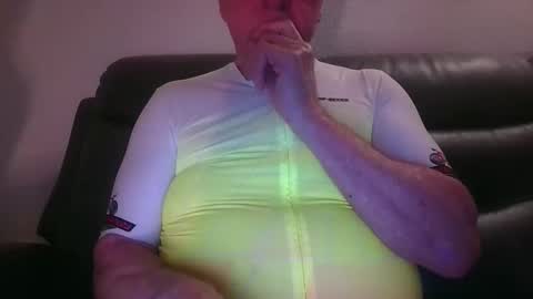 Snapshot of tacrunner66_ chatting on 11-21-25, 03:22 tacrunner66_ online show from 11-21-25, 03:22