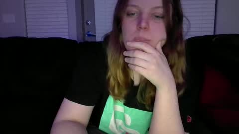 Snapshot of tacyluxe chatting on 05-31-26, 05:37 tacyluxe online show from 05-31-26, 05:37