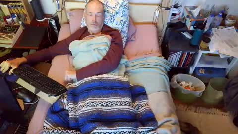 Snapshot of tad58pole chatting on 05-18-26, 12:44 Tad Pole online show from 05-18-26, 12:44