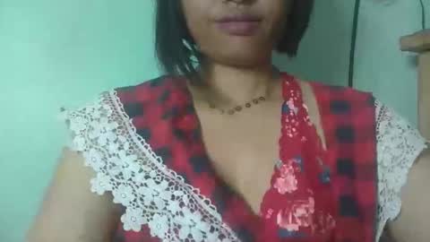 Snapshot of tahiniah chatting on 09-11-25, 06:46 tahiniah online show from 09-11-25, 06:46