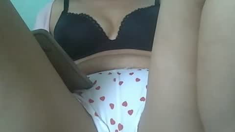 Snapshot of tahiniah chatting on 10-01-25, 05:52 tahiniah online show from 10-01-25, 05:52