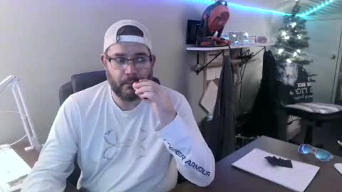 TaintNuzzler online show from 12-04-24, 12:52