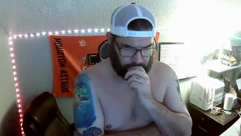 TaintNuzzler online show from 09-29-25, 06:29