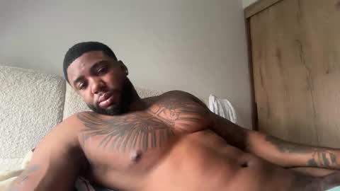Snapshot of tairontucke chatting on 06-04-26, 01:28 Tairon Tucke online show from 06-04-26, 01:28