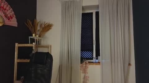 Lizzy online show from 03-27-26, 08:26