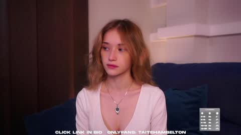 Mia online show from 09-29-25, 02:06