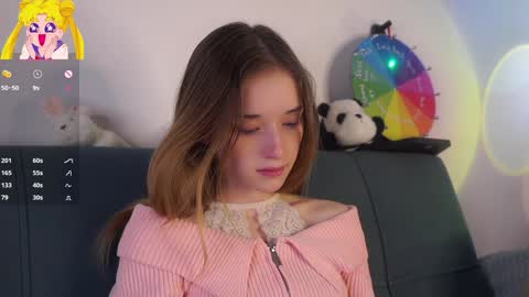 Mia online show from 03-04-26, 02:17