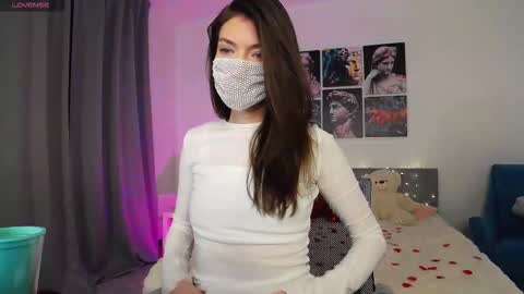 Sasha online show from 02-26-26, 01:59