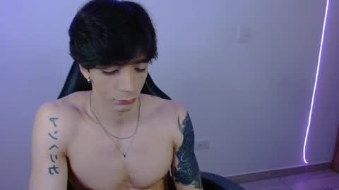 takeru___ online show from 01-10-26, 06:37